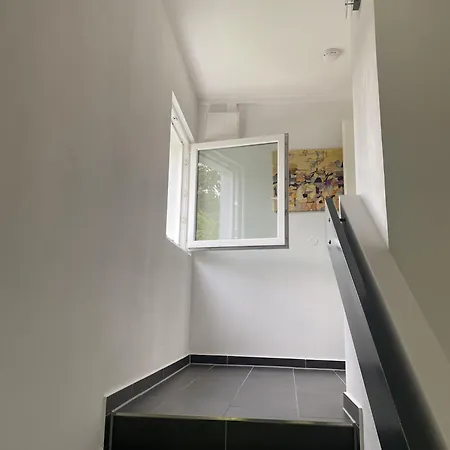 Ruhige Nahe Zentrum U Messe