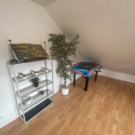 Ruhige Nahe Zentrum U Messe Apartment